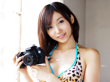 Watch Risa Yoshiki 吉木りさ-25P