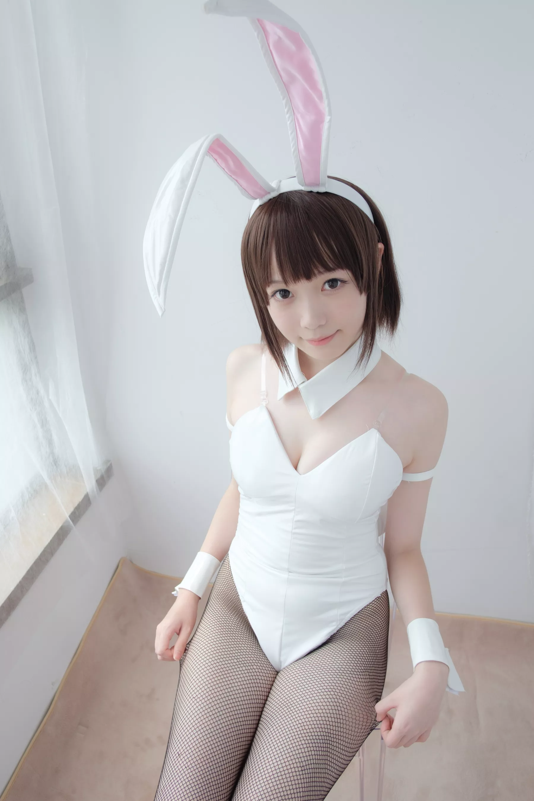 森萝财团写真-[LOVEPLUS-001]黑丝网袜兔女郎