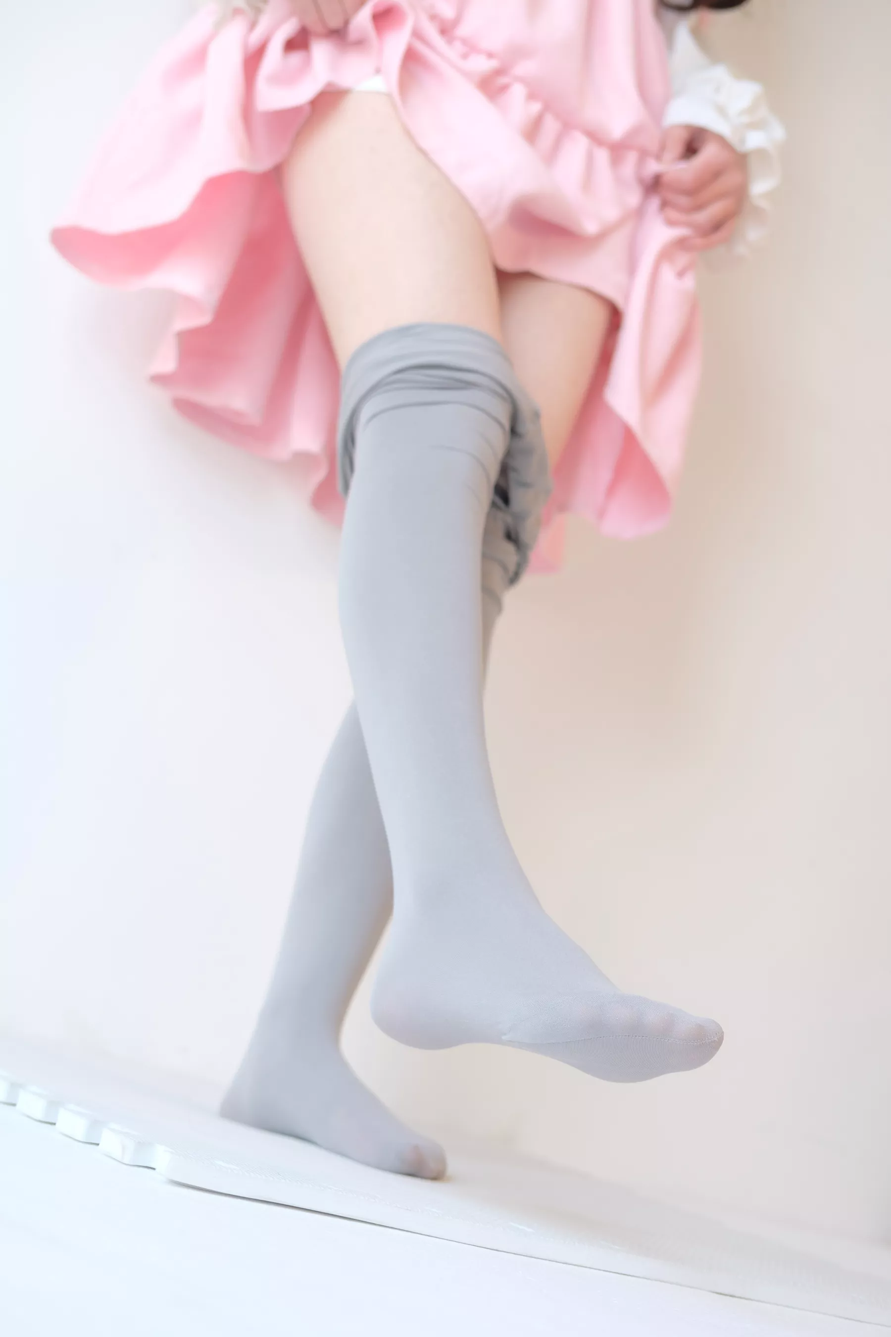 森萝财团写真-[X-015]粉色纯女孩