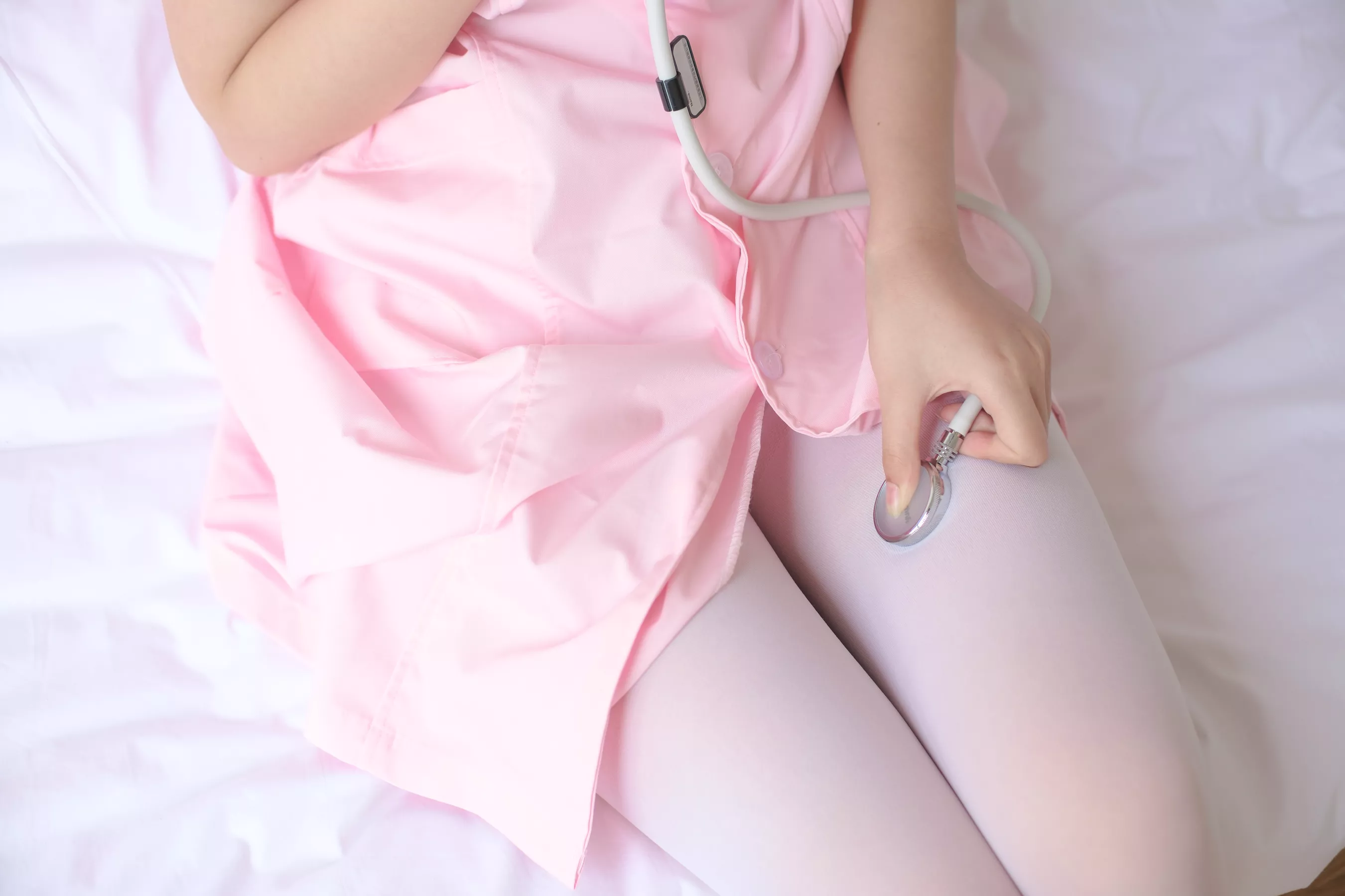 森萝财团写真-[X-021]护士妹妹穿白丝