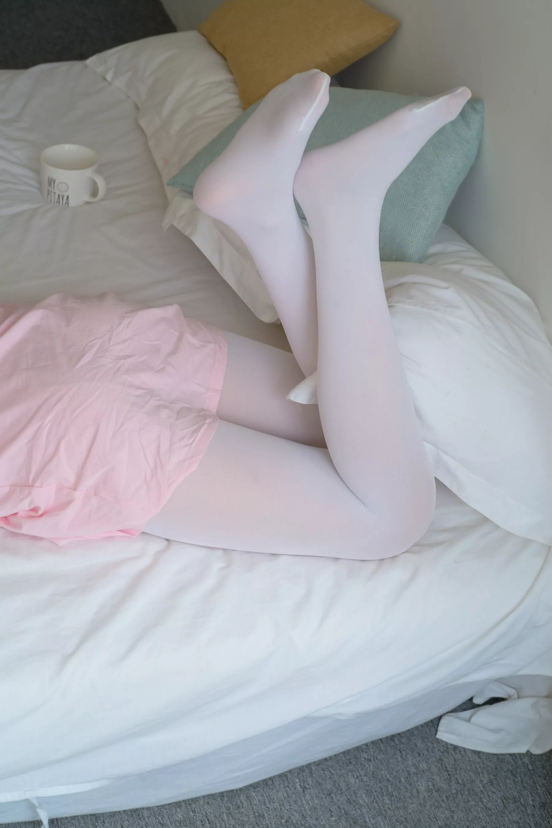 森萝财团写真-[R15-035]粉红少女白丝美足